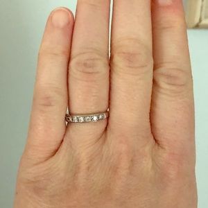 1/2 carat diamond wedding band in white gold